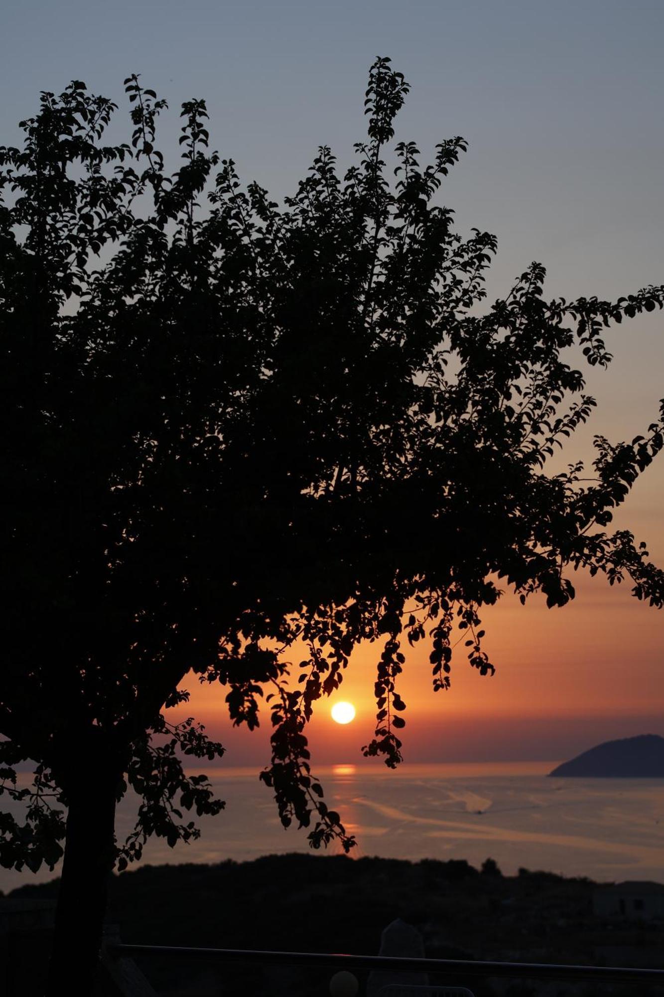 Sunset Serenity Himare Ngoại thất bức ảnh
